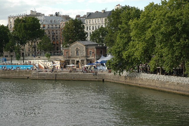 min 2005 08 08 Paris plage 083